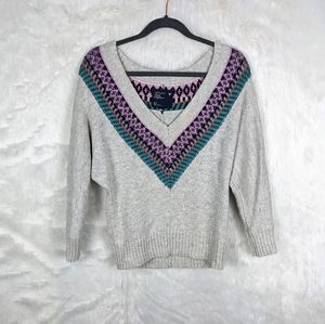American eagle- v neck knit sweater